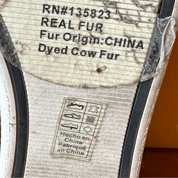 Sam Edelman “Becker” Black Faux Fur Slip On Sneaker - Size 7.5 - Picture 4 of 8